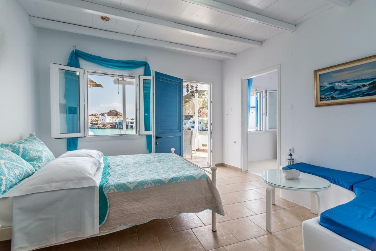 Blue Mare Apartments On The Beach Firopotamos Eksteriør billede
